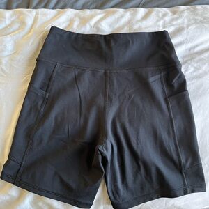 American Eagle Women’s Black Bike Shorts